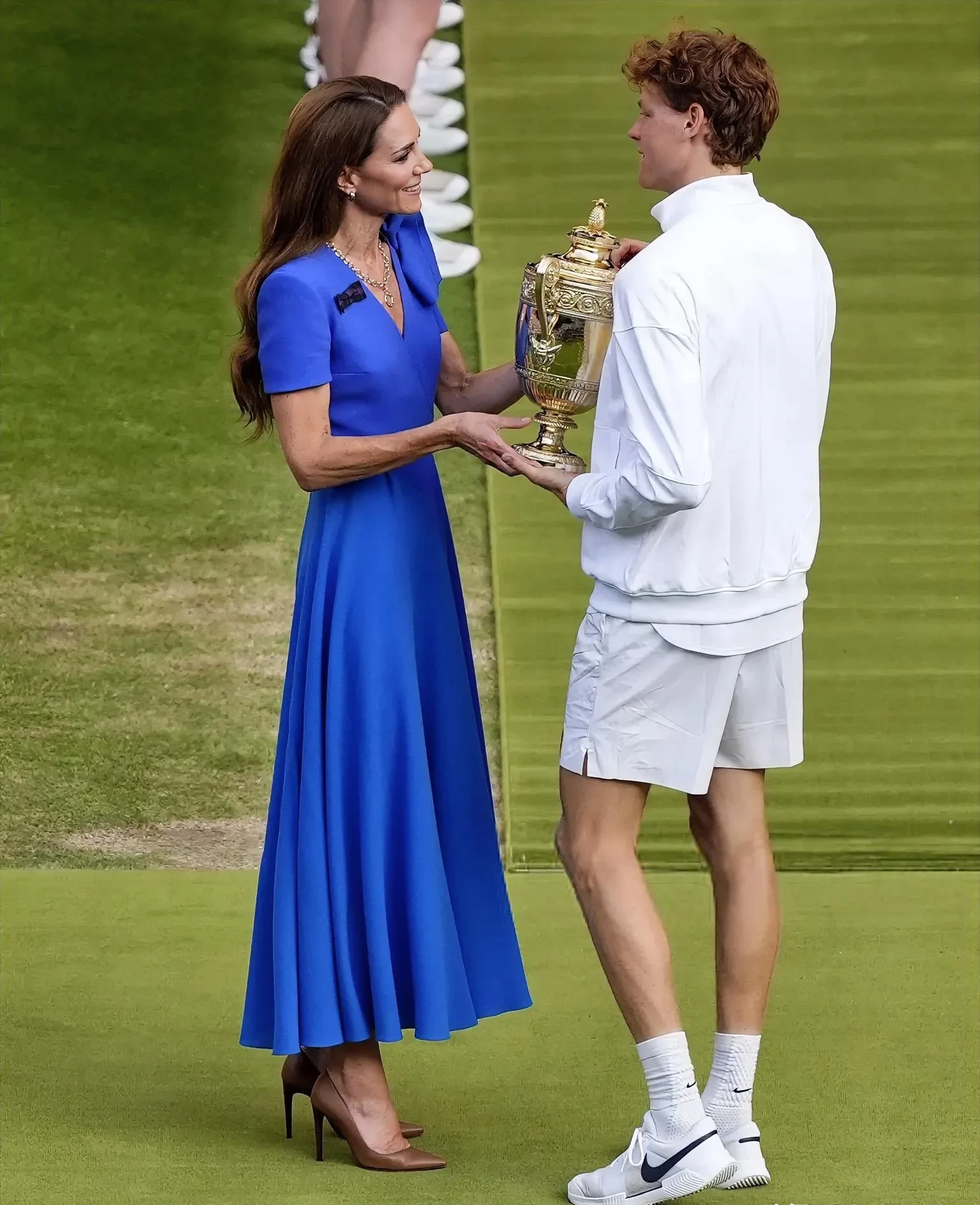 戴维斯杯横扫温网，辛纳扛起全队