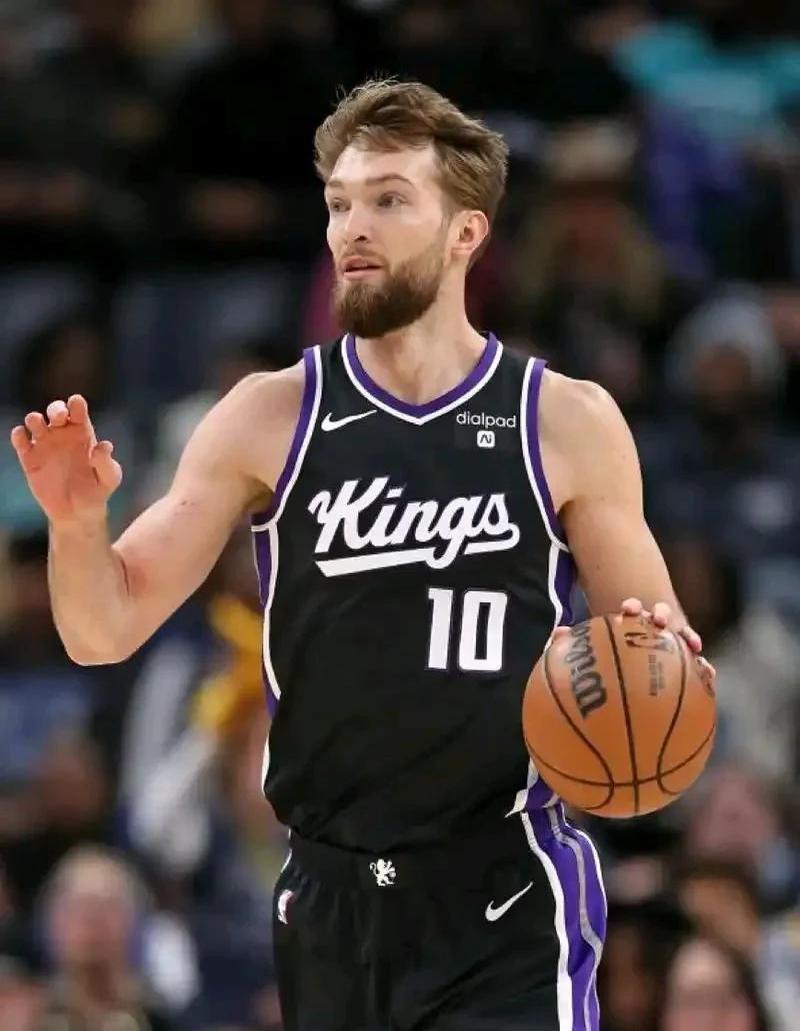 鹈鹕逆转火箭，浓眉哥高光表现