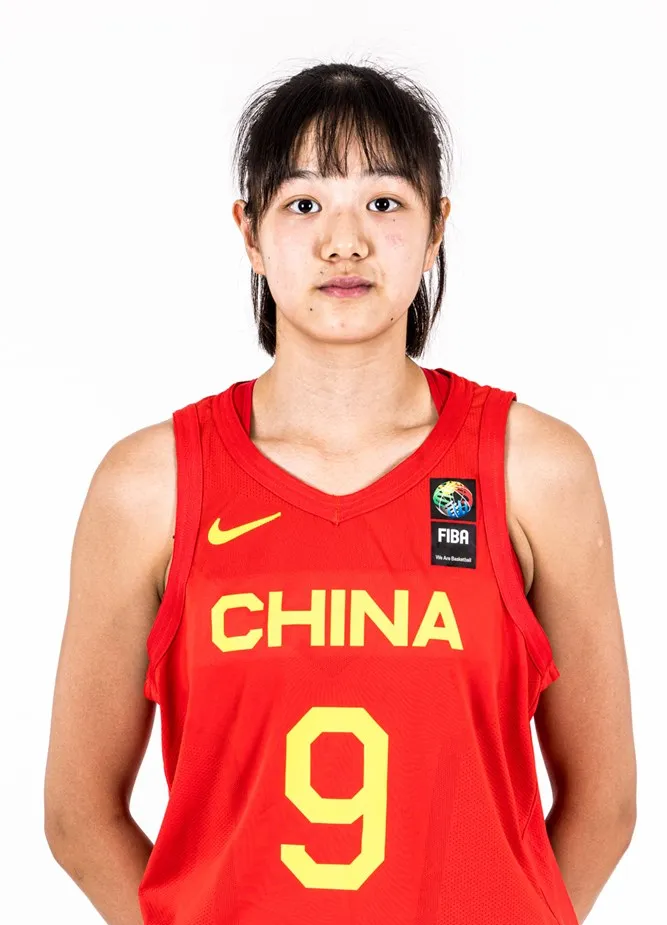 波兰队完胜中国队，梁靖崑点燃赛场