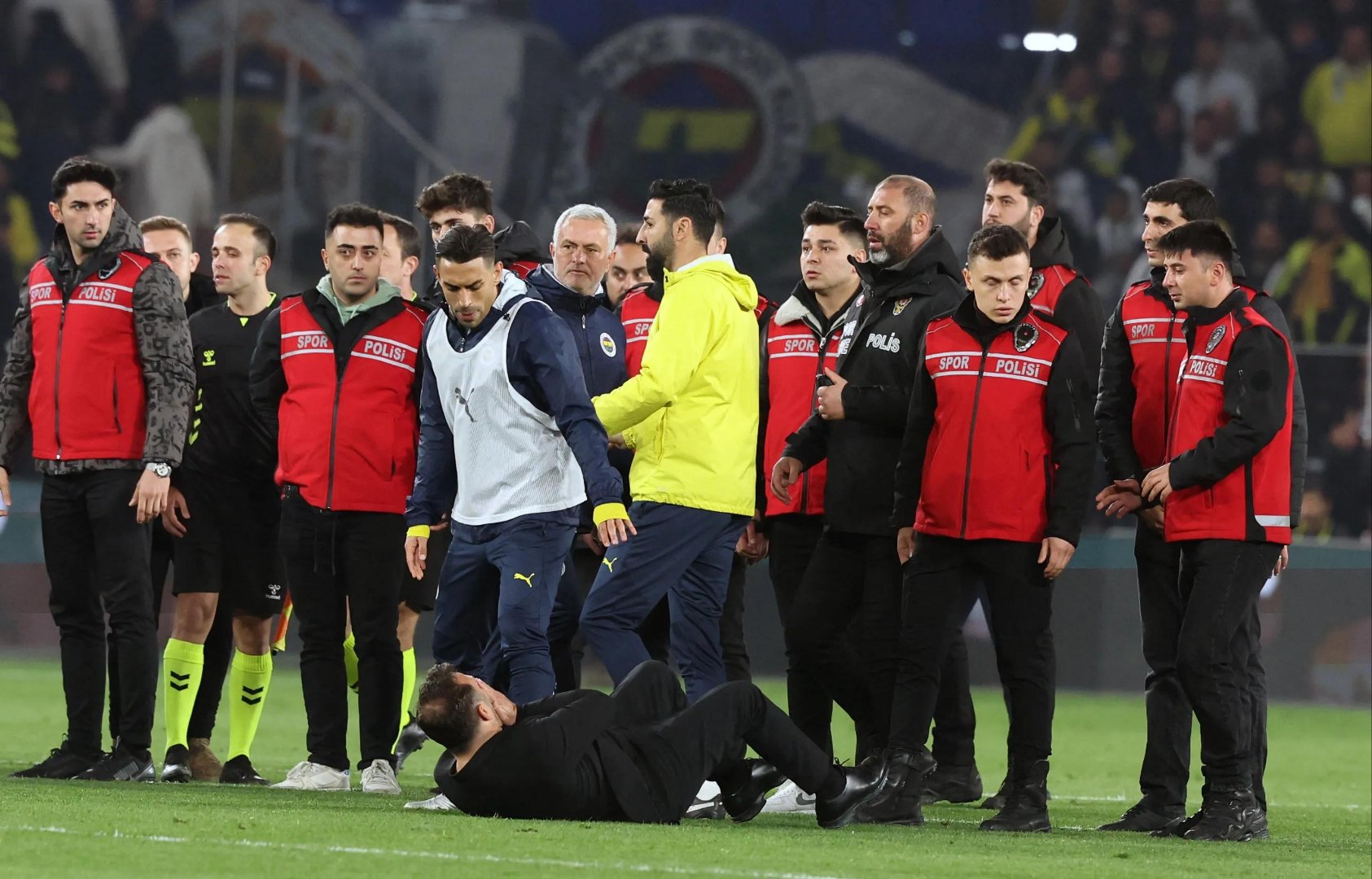 拉沃尔杯碾压蒙特卡洛大师赛，穆雷状态火热