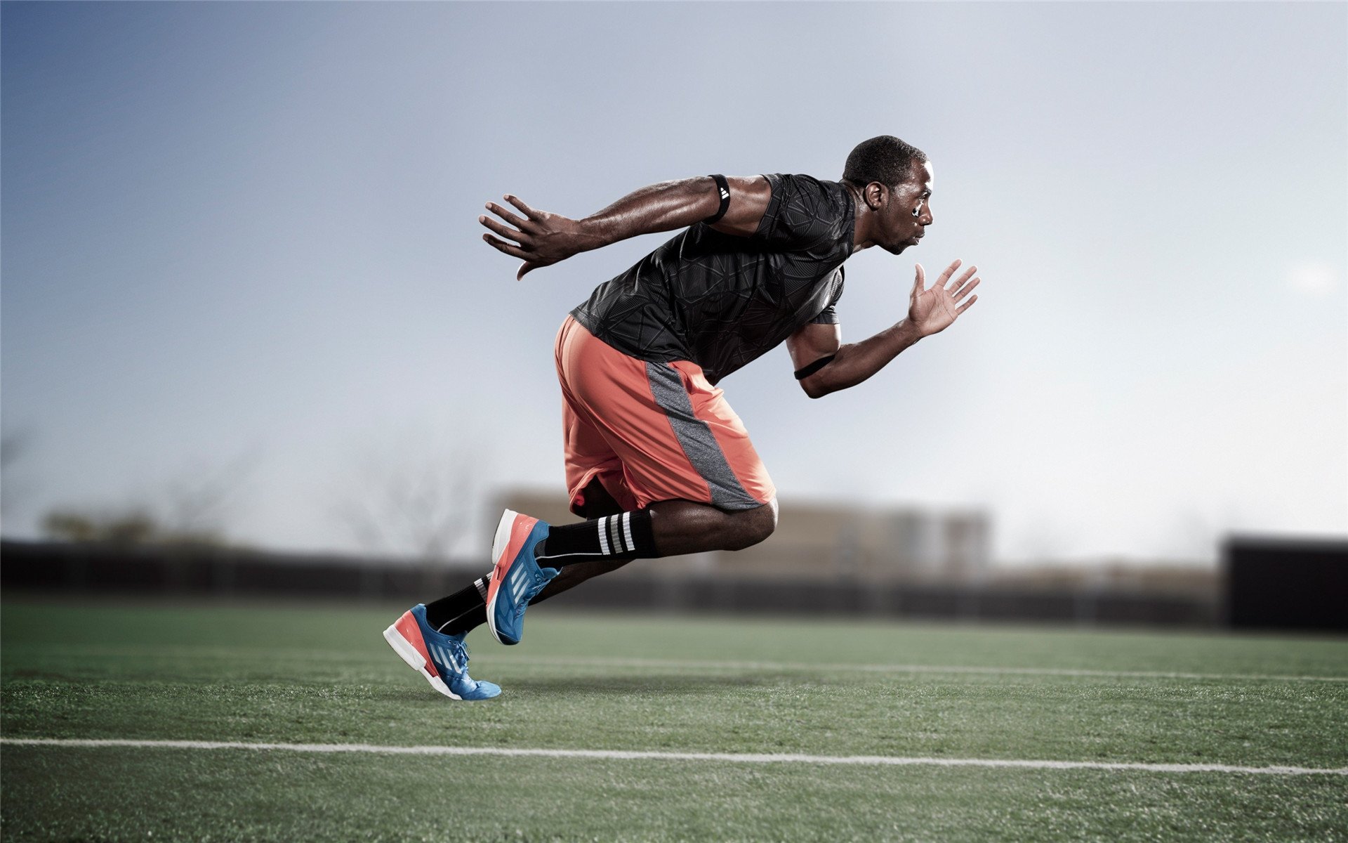 猛龙对阵北京队，爱德华兹进攻端无人可挡，篮球进化论的残酷注脚