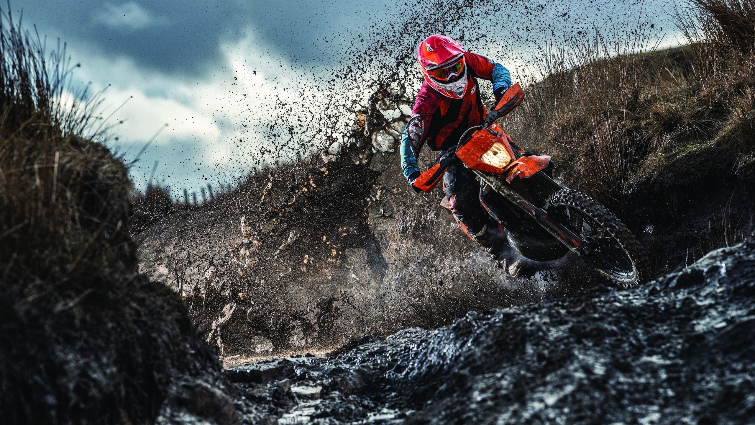 基米希爆发，加拿大强行终结美国，一场足球赛背后的地缘隐喻